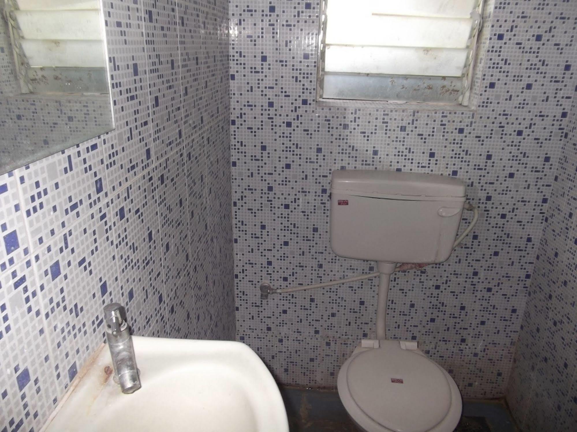Hotel Rajyog Ranjangaon Ganpati Екстериор снимка