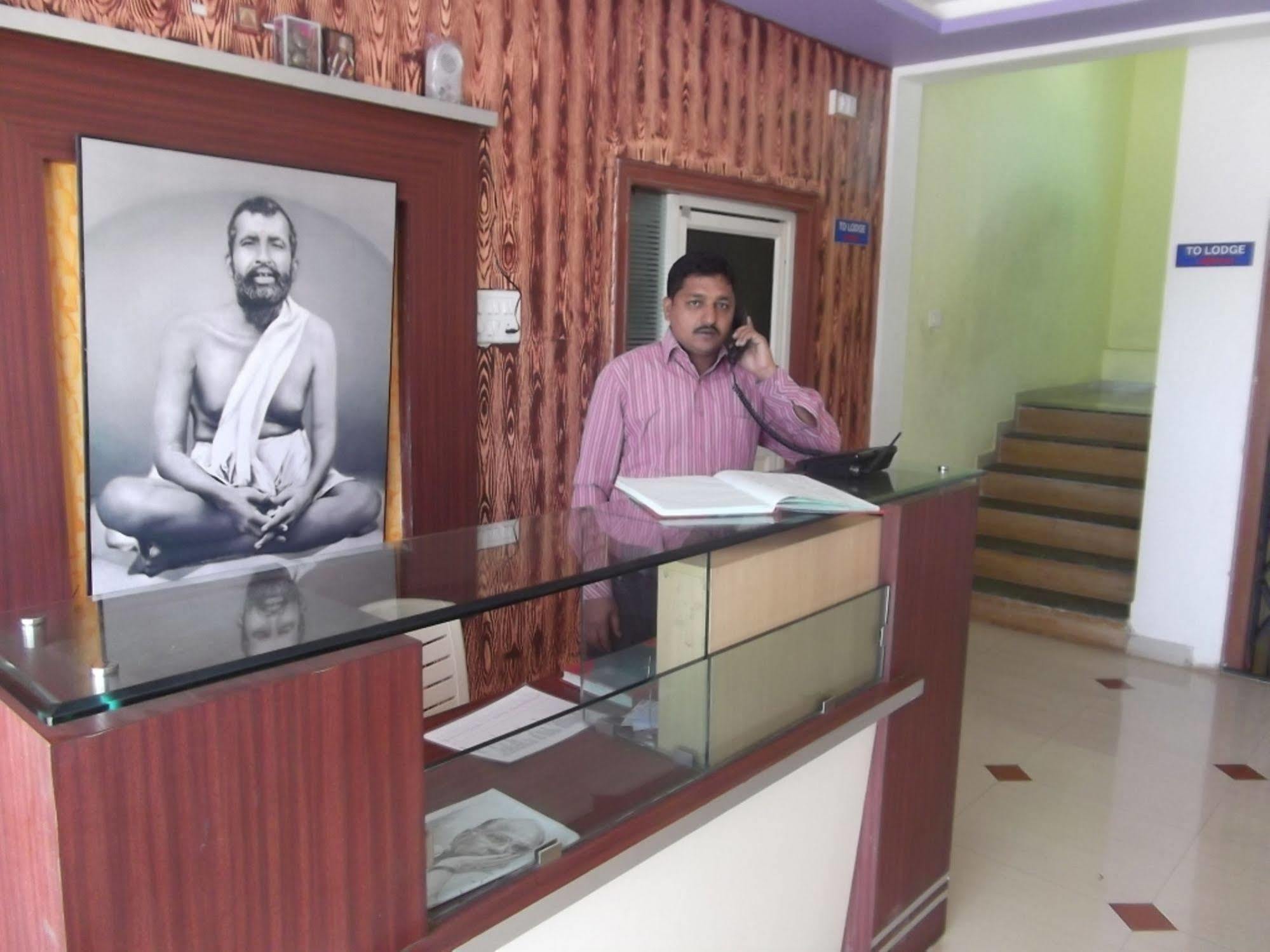 Hotel Rajyog Ranjangaon Ganpati Екстериор снимка